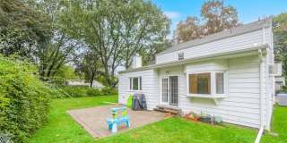 99 Lambert Place Gallery 23