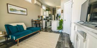 Casata Austin Gallery 15