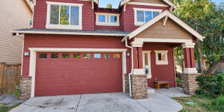 Spacious 3-Bedroom Bend Home with Two Offices, Bonus Room & Fenced Backyard! Gallery 1