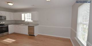 Adorable 3bd 2 ba home with washer/dryer included! Gallery 6