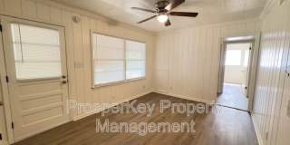 2736 Chevy Chase Dr Gallery 8