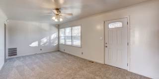 3 Bed | 1 Bath Gallery 6