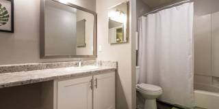 The Summit at Avent Ferry Gallery 29