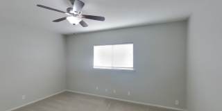 7606 Chatsworth Gallery 4