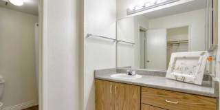 Summer Entrada Apartments Gallery 22