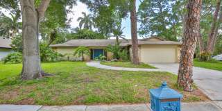 3 Beds 2 Baths Home with Jacuzzi & 2-Car Garage in Clearwater! Gallery 3