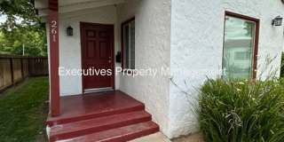 For Rent | 261 W. 19th St, Merced Gallery 1