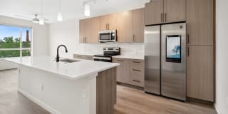 AMLI Broadway Park Gallery 9