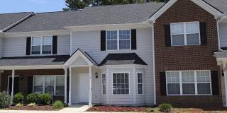 2BR/2.5BA Clayton Townhouse Gallery 1