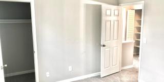5700 Crossing Court Gallery 16