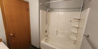 Lynnwood/Martha Lake 3 bedroom Rambler on private drive Gallery 10