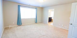 61581 SE Lorenzo Dr Gallery 10