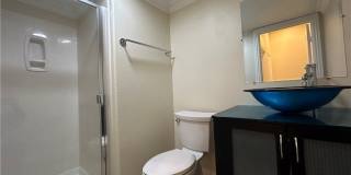 1990 Granemore Street Gallery 12