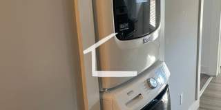 Huge 4 bed in Southie Gallery 9