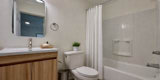 1039 Fourth Street Gallery 7