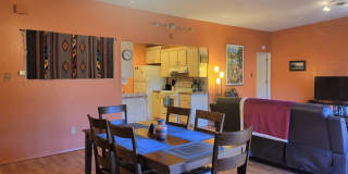 Fully Furnished Condo in Alto Gallery 1