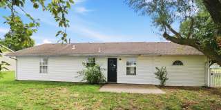 3-Bedroom, 1 Bath Single Family for Rent in Grain Valley, MO | Attached Garage & Modern Kitchen Gallery 16