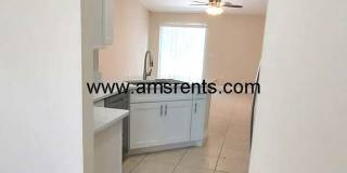 Spacious 3-bedroom 2 baths in Poinciana Gallery 10