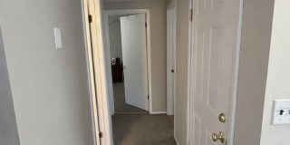 308 Kansas Street Gallery 2