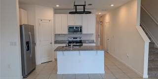 373 SE Sea Hunt Way Gallery 21