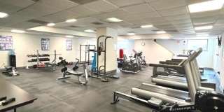 2111 WISCONSIN AVE NW #420 Gallery 22