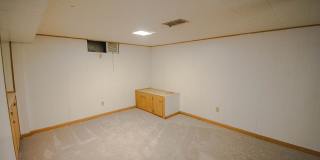 3BR Home on Large Corner Lot – NW Rochester Gallery 14