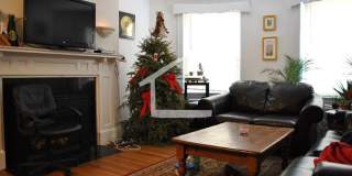 Nicely renovated 4 bed unit near BU and the Green Line. Gallery 9