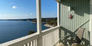 STUDIO CONDO WITH A MILLION DOLLAR LAKE VIEW Gallery 1