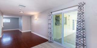 136 Valencia Drive Gallery 18