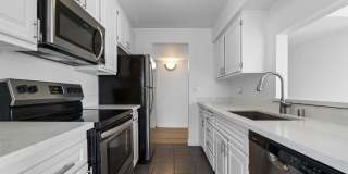 600 Olive Gallery 11