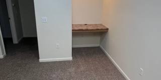 NICE CONDO AT THE RESERVES @ GALLERIA IN ROSEVILLE!! Gallery 4