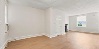 529 N CLAYTON Street Gallery 5
