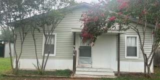 2/1.5 Home for Rent Less then a mile away from Calaveras Lake Gallery 1