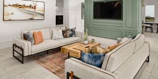 Richmond Row Gallery 36