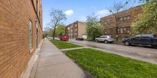 7657 S East End Avenue Gallery 17