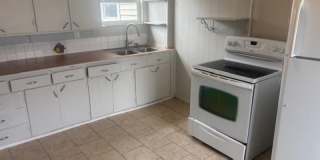 1611 Ontario Avenue - Lower Gallery 1
