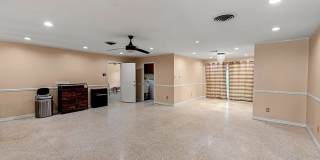 4505 Laplace Street Gallery 2