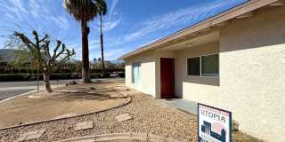 AVAILABLE NOW!! 2 Bedroom 1 Bathroom Apartment in Palm Desert! Gallery 1