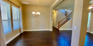3 Bedroom 2.5 Bathroom Detached Condo in South Austin!! Gallery 5