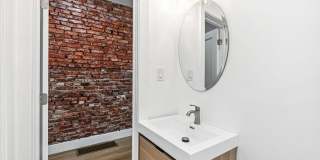 908 REED Street Gallery 22