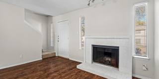 River Crossing ATX - Townhome - 2bd/2.5ba - W/D - Close to Downtown - $1395 Gallery 8
