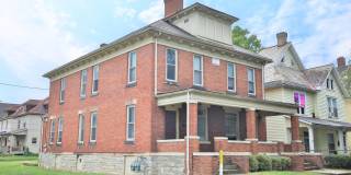 4 Bedroom , 2 Bath Newly Renovated house - Right off of High St Gallery 1