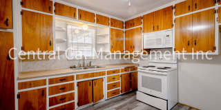 3 Bedroom/1 Bath Home with Solar - $1895 per month! Gallery 9