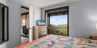 208 W Saturn Ln Gallery 20