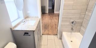 5233 S Michigan Avenue Gallery 6