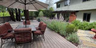 Charming Home with Lavender Gardens & Hot Tub Retreat Charming Home with Lavender Gardens & Hot Tub Retreat Gallery 8