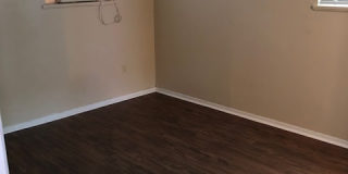 2810 Russell Gallery 11