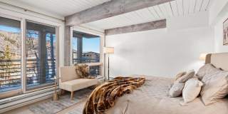 360 Wood Road unit: 113 Gallery 16