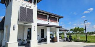 Seasonal Short-Term 3 Bedroom 2 Bathroom First Floor Condo located in Wellen Golf & Country Club! Gallery 7