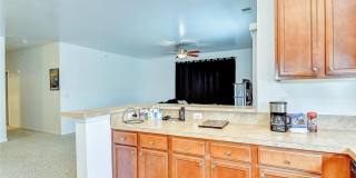Ridgely Manor Gallery 10